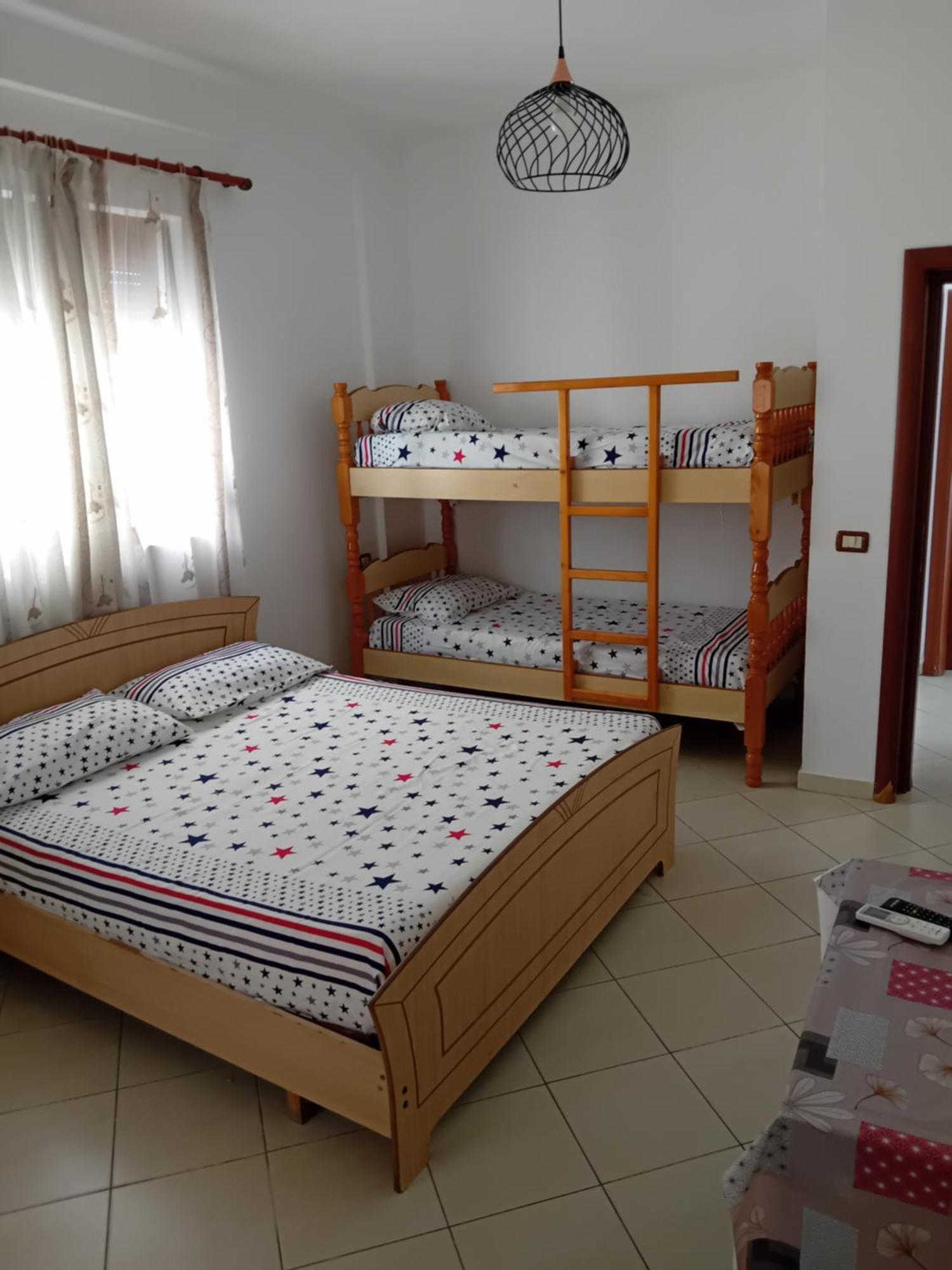 B Bibaj Gasthuis Durrës
